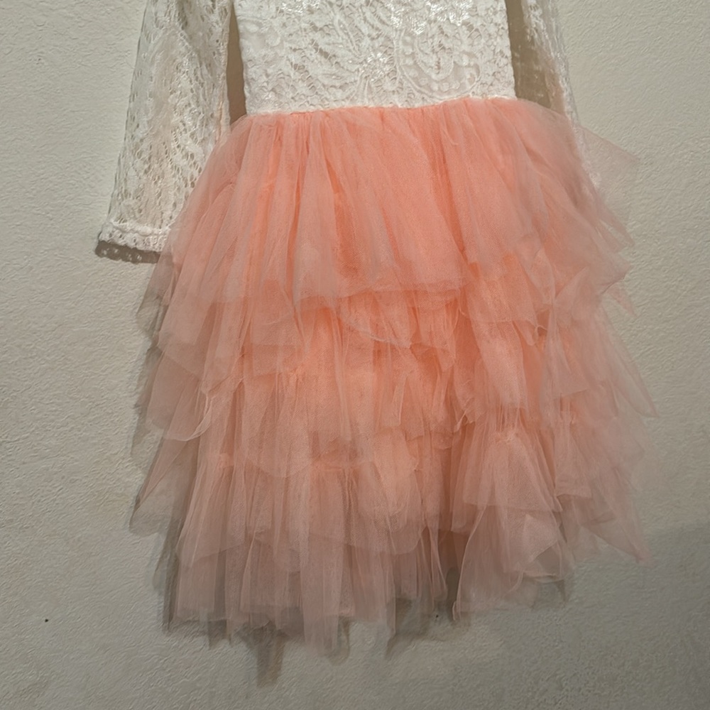 Size 6 dress - Picture 3 of 4